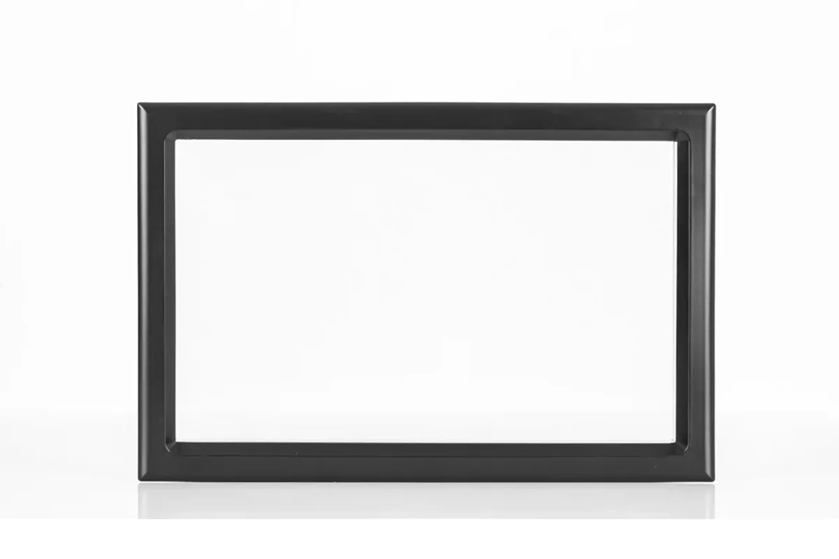 Okno-r324-skręcane-czarny-front Window r324 screws